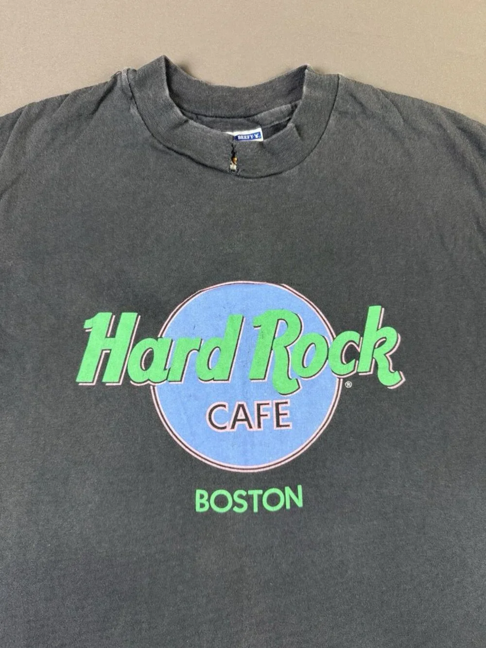 Rare Vintage 90s Hard Rock Cafe Boston Art Sun Fade Black Large Promo Tee - Picture 3 of 8